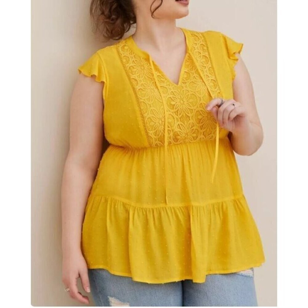 Torrid Top Womens 2X Bright Yellow Swiss Dot Crochet Inset Tie Front Flirty